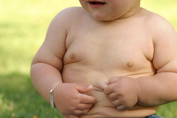 Лишний вес у ребенка: 10 советов родителям