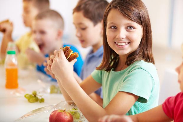Здоровый перекус для школьника: десять советов